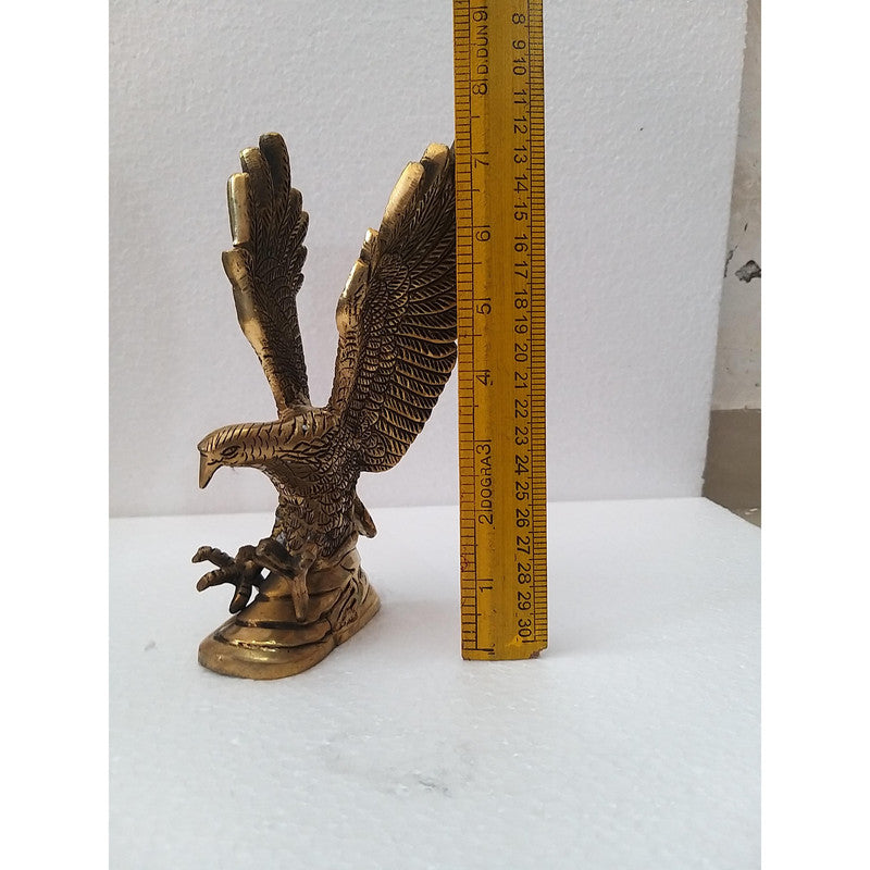 Brass Eagle Statue Wild Bird Flying Golden Eagle Spreading Wings Sculpture Feng Shui Decorative Home Office (2572)