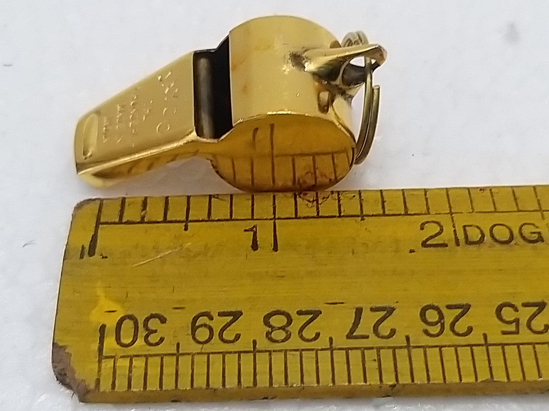 Gold-Plated Whistles For Sports Activites  (3007)